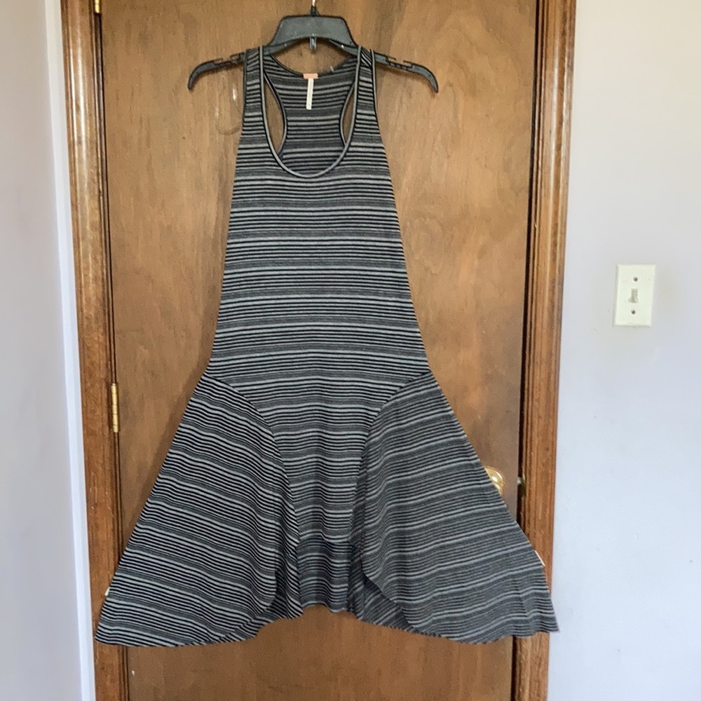 poof sleeveless striped dress with stretch casual neutral size S juniors - Picture 17 of 17